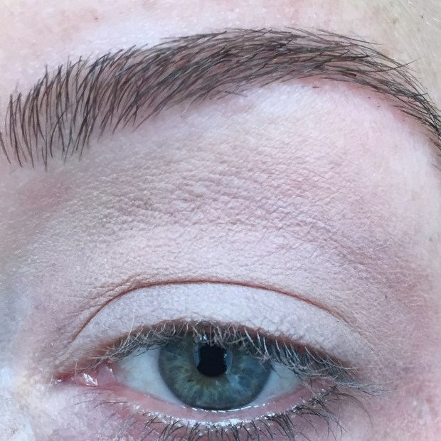 oeil paint pot [1600x1200]