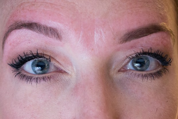 restructuration sourcils caen