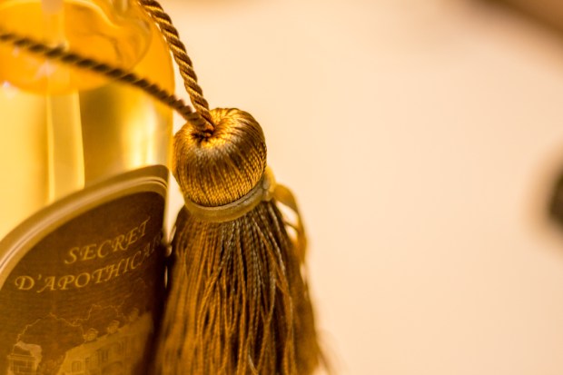 secret-dapothicaire-spray-lhermitage