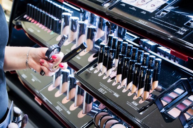 lock-it-kat-von-d-sephora-caen