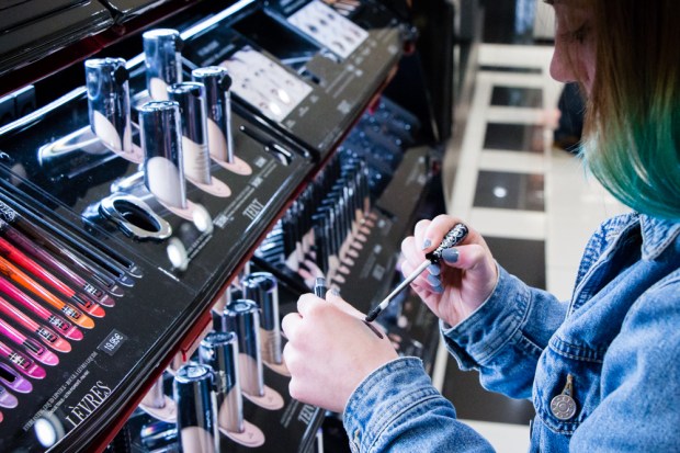 sephora-loves-kat-von-d-caen-saint-pierre