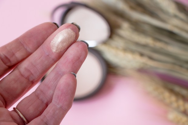 becca-opal-shimmering-skin-perfector-revue