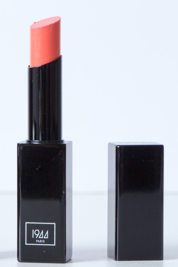 1944-paris-rouges-a-levres-brillant-camille-pack-shot