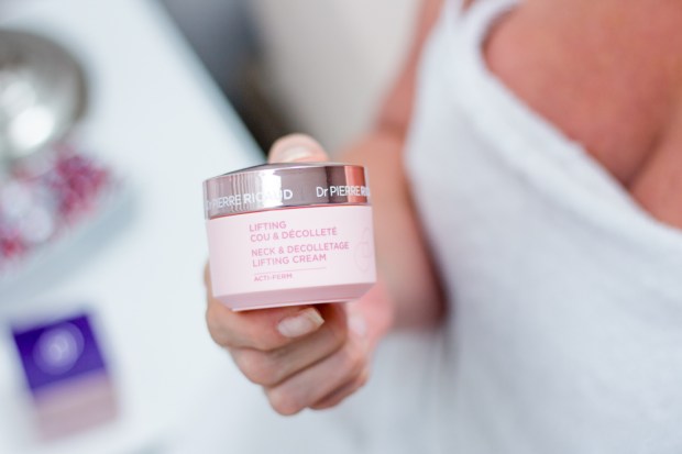 creme-de-beaute-lifting-cou-dr-pierre-ricaud