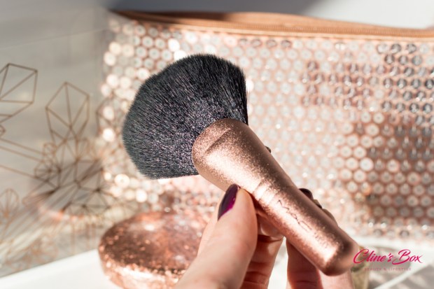 collection-mac-snowball-pinceau-highlighter