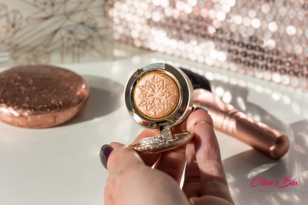 collection-mac-snowball-stylishly-merry