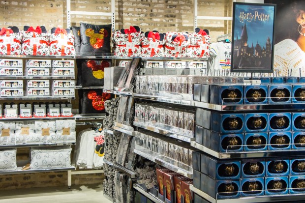 primark-docks-vauban-le-havre-harry-potter-licence
