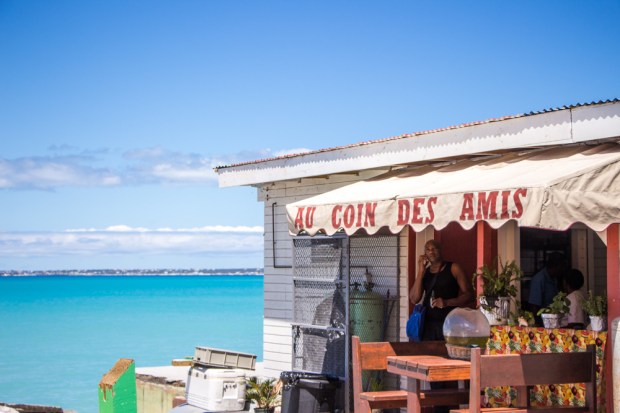 saint-martin-grand-case-restaurant-au-coin-des-amis