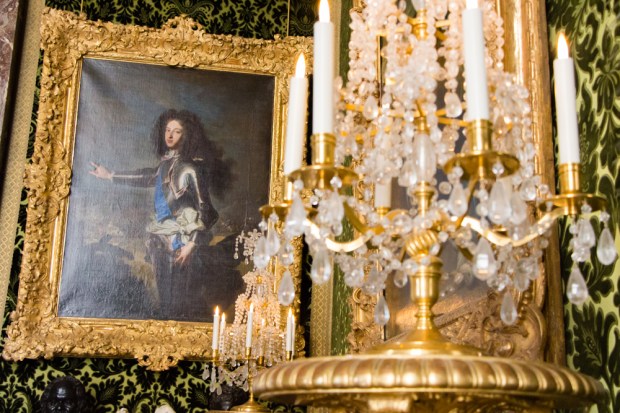 Chateau-Versailles-Appartements-du-Roi