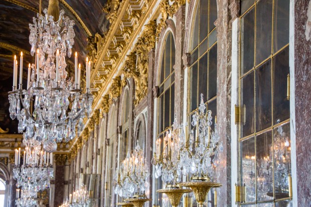 chateau-versailles-lumiere-galerie-des-glaces