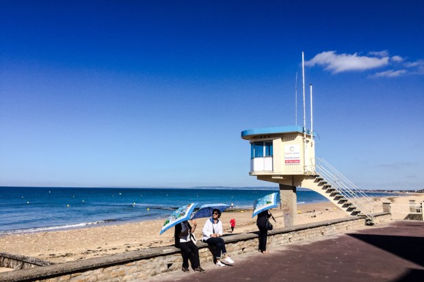 la-delicate-balade-sonore-normandie-lion-sur-mer