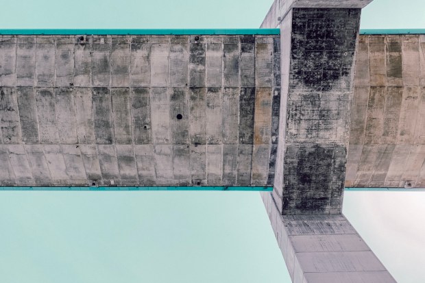 Normandiele Pont de Normandie vu du dessous