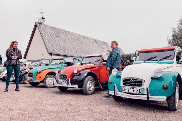 Visiter la normandie en 2CV