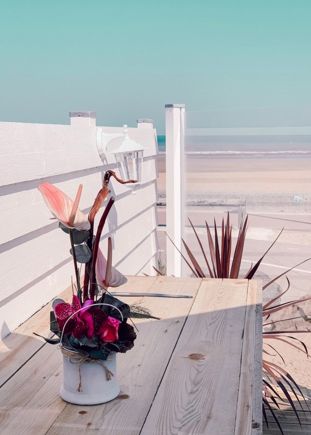 restaurant-bord-de-mer-coquillages-and-co-vue-ouistreham
